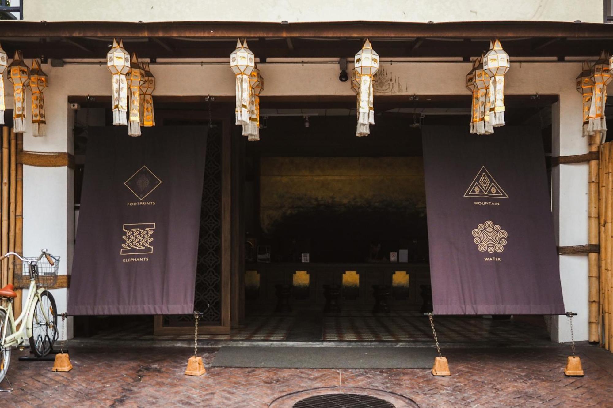 होटल Thee Kashatharn By Th District Chiang Mai